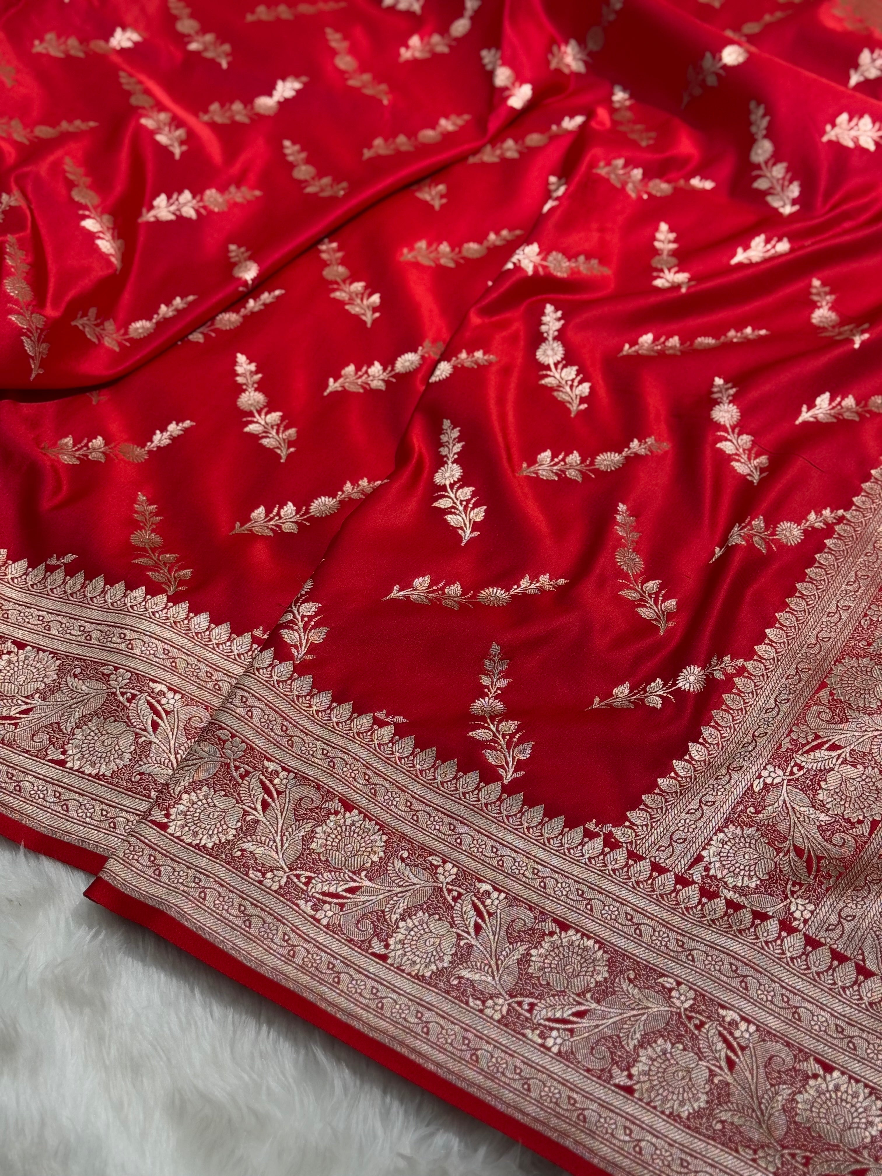 Red Banarasi Floral Motif Katan Silk Saree