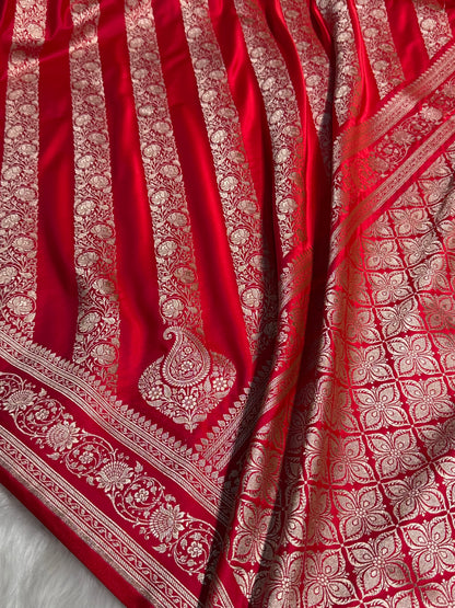 Red Shades Banarasi Cross Pattern Floral Mashru Silk Saree MSM-102