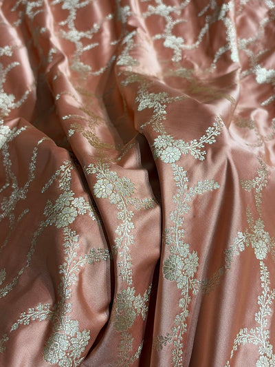 Dusty Rose Pink Shades Banarasi With Floral Border Mashru Silk Saree MSM-127