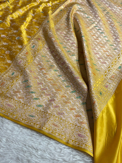 Banarasi Yellow Shades Minakari Floral Mashru Silk Saree MCS92