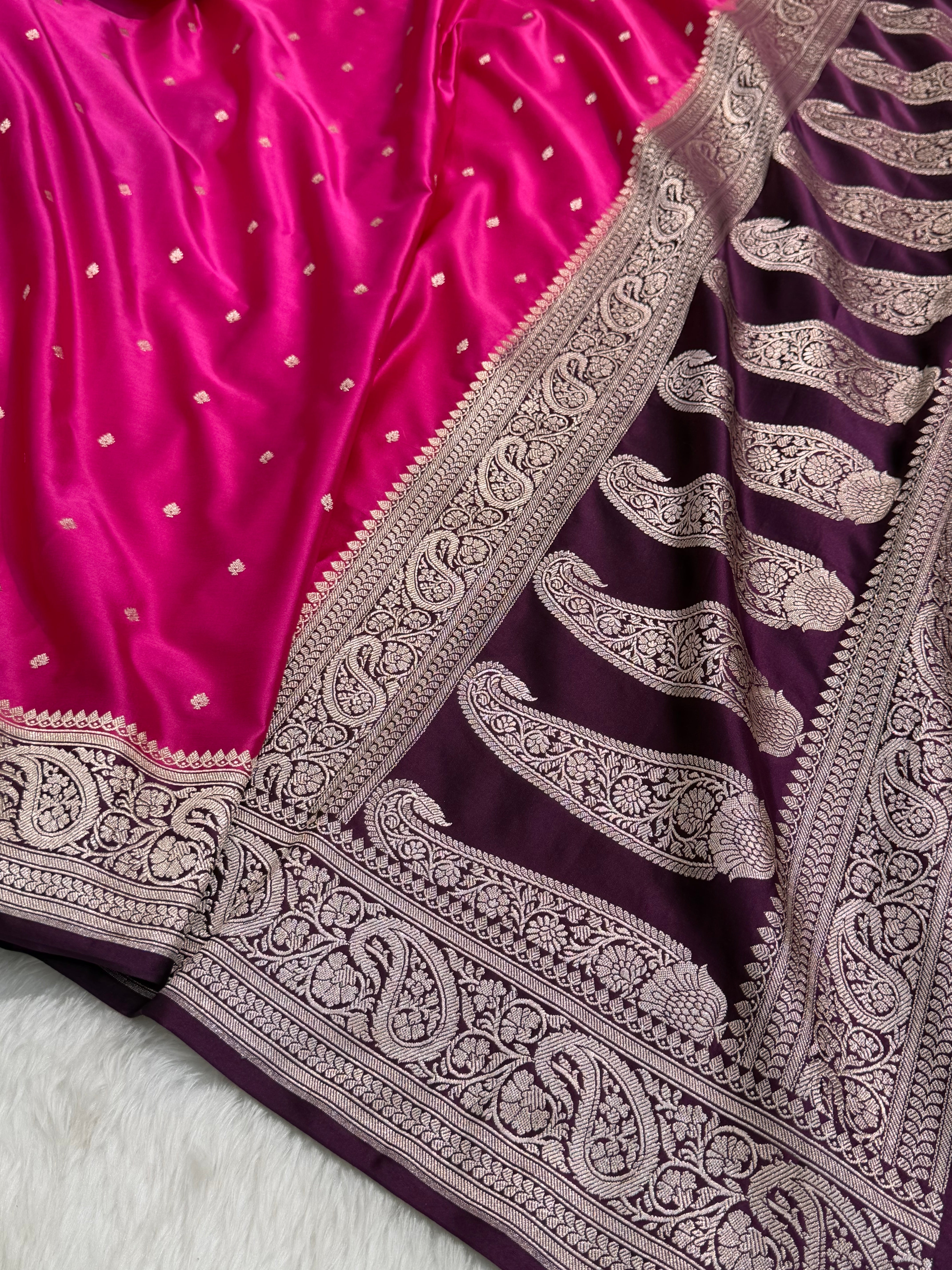 Pink - Wine 2D Tone Booti Mashru Silk Saree