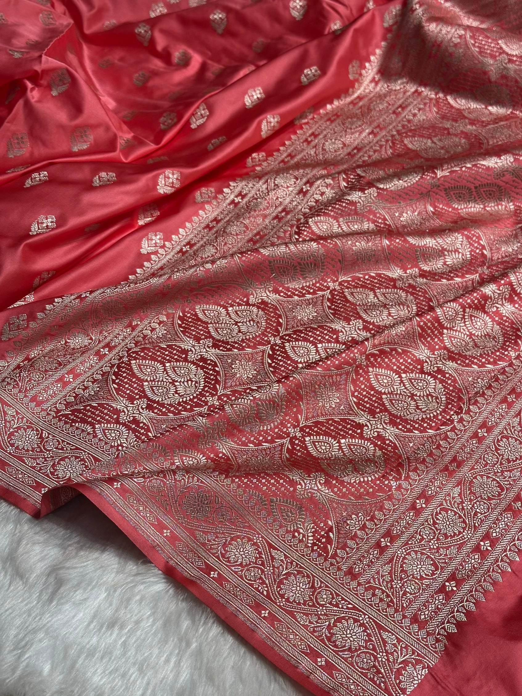 Peach Shades Floral Border Boota Mashru Silk Saree MS66