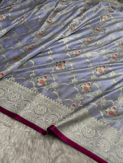 Powder Lavender Shade With Jaal Tonchoi Pattern Mashru Silk Saree