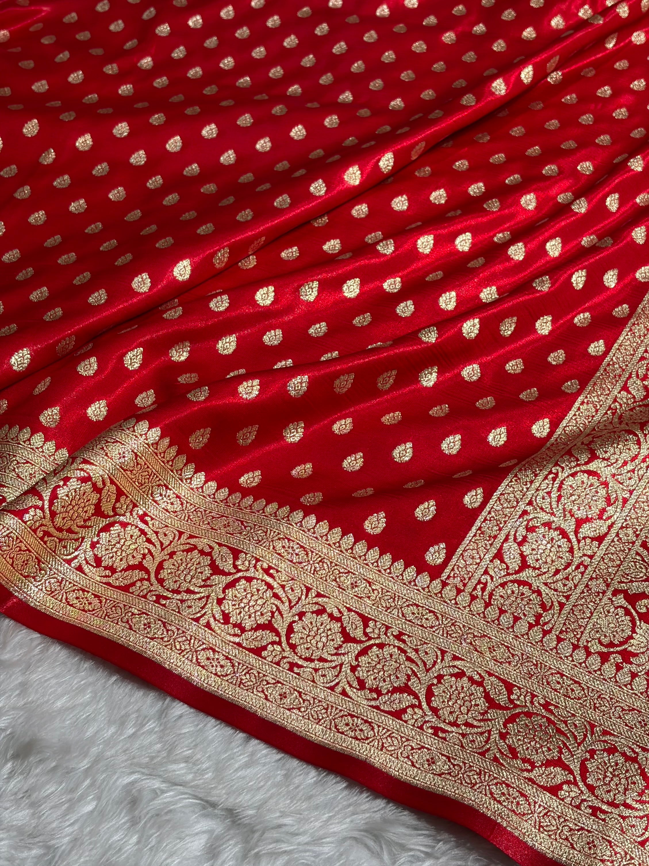 Satin Silk Booti in Red Shades SS01