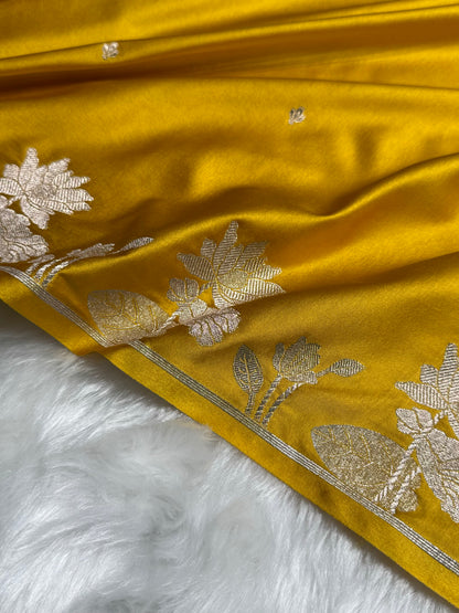 Mustard Floral Border Booti Mashru Silk Saree MS11