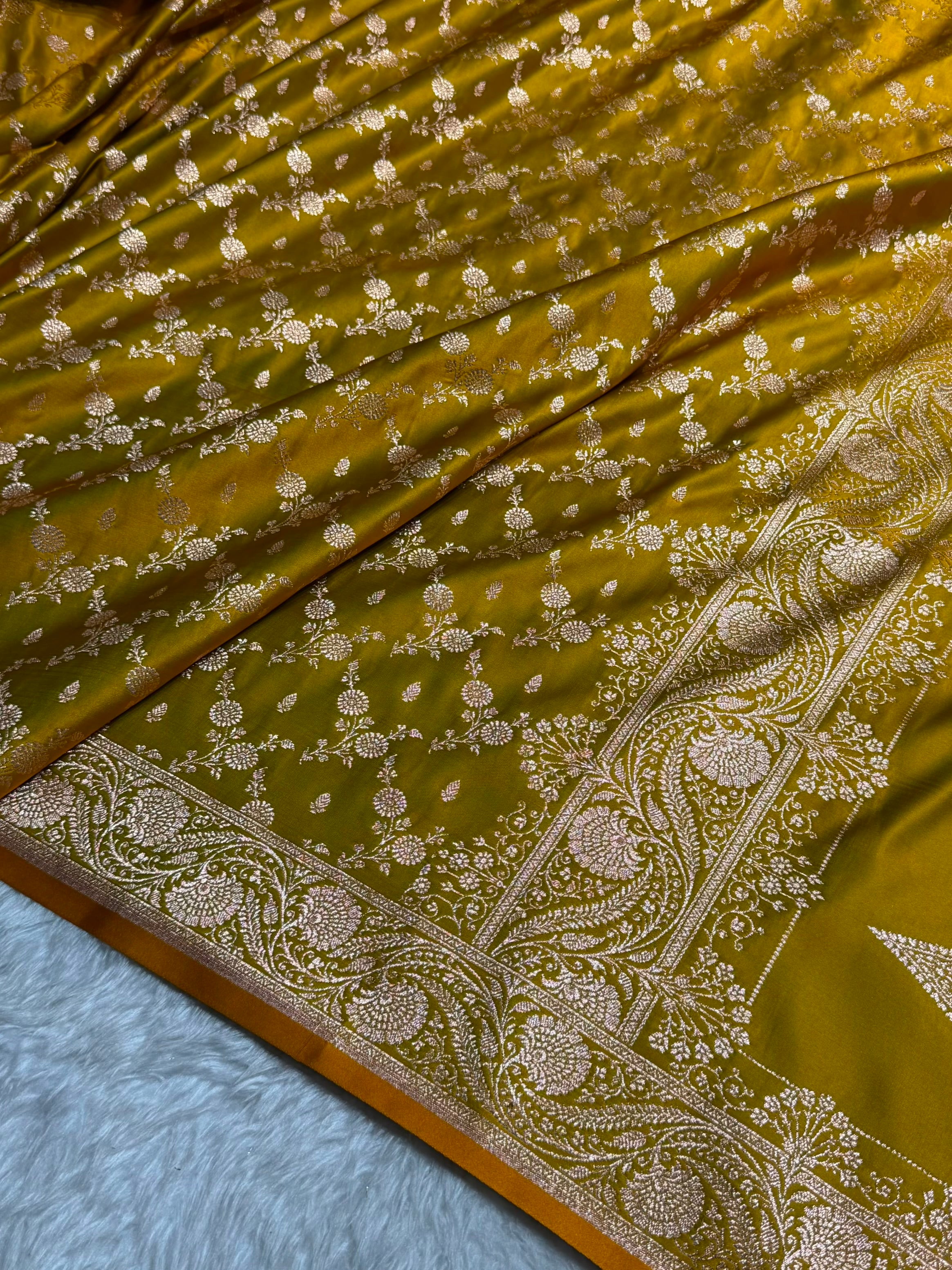 Banarasi Satin Katan Saree Jaal Pattern In Liril Mahndi Shades SK133