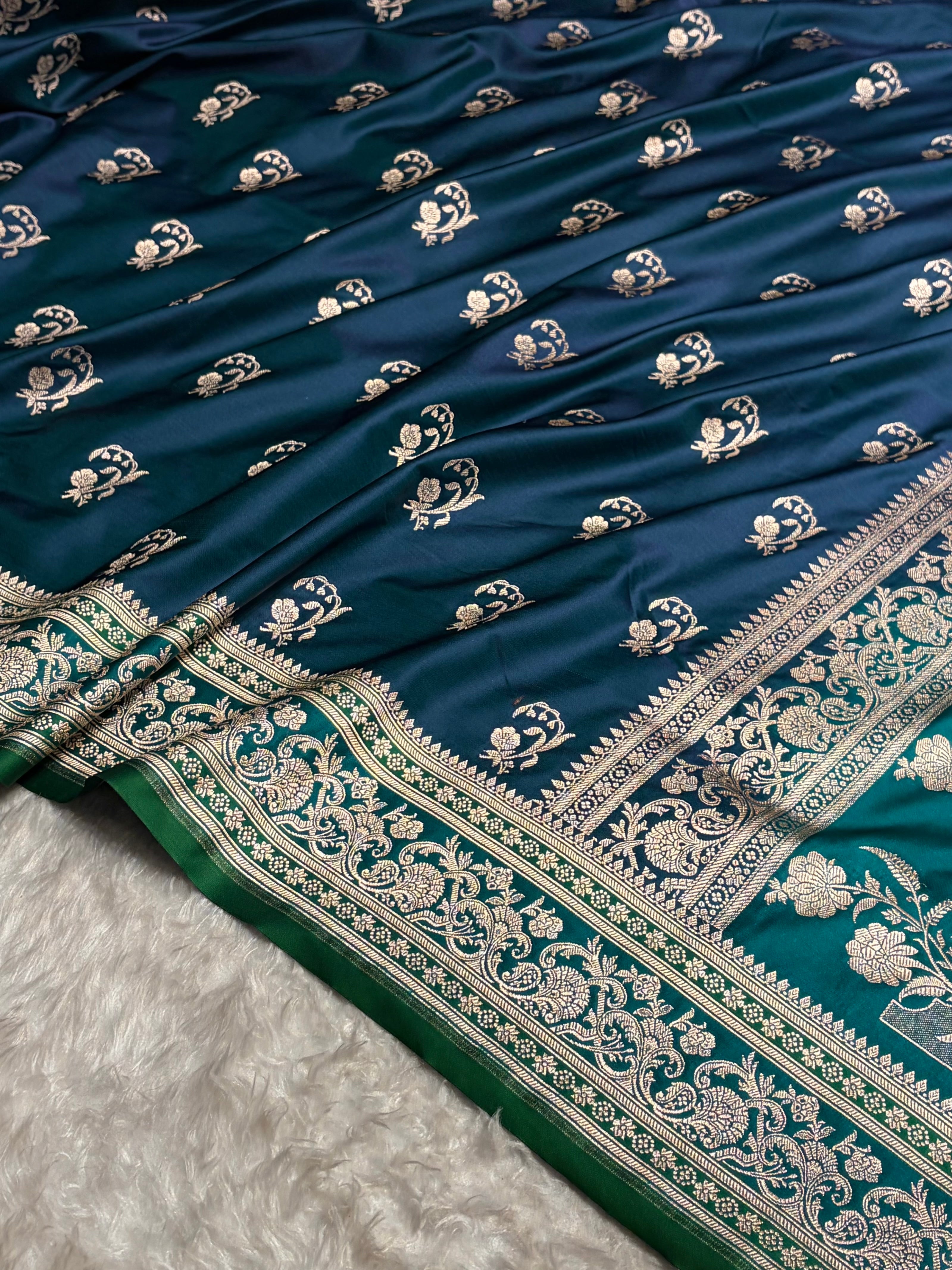 Banarasi Contrast Peacock With Rama Floral Border Mashru Silk Saree MSM-100