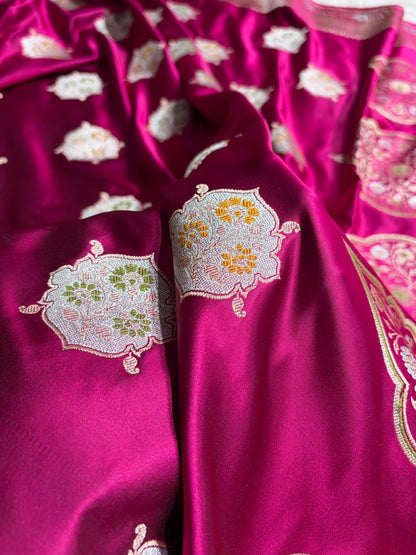 Premium Banarasi Satin Katan Saree Minakari Booti Pattern in Wine Shades SK138
