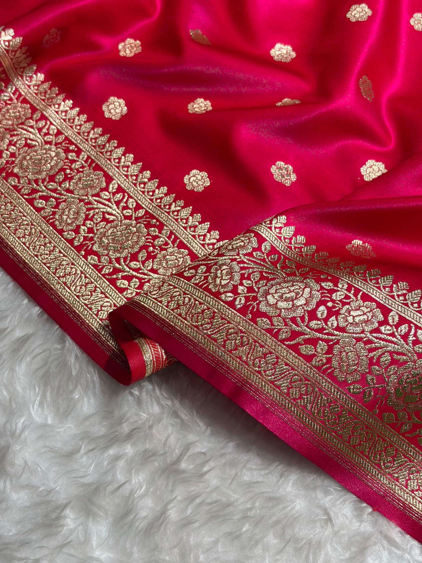 Banarasi Rani Shades Booti Pattern Banarasi Satin Silk Saree SS63 (