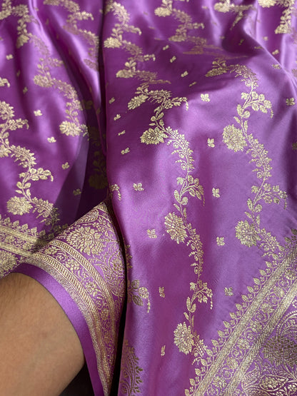 Banarasi Satin Katan Saree With Jaal Pattern in Lavender Shades SK121