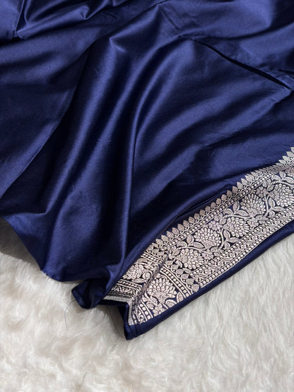 Navy Blue Shades Booti Mashru Silk Saree MCS70