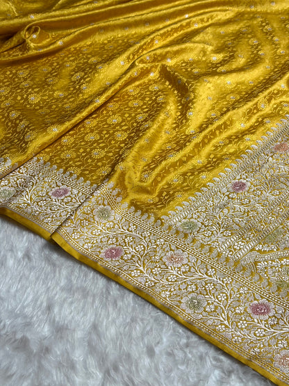 Mustard Shades Booti Tanchoi Mashru Silk Saree MS49