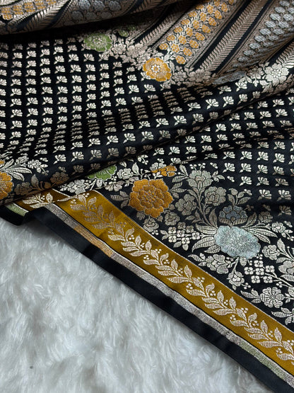 Banarasi Black Shades Floral Minakari Skirt Border Mashru Silk Saree MSM-83