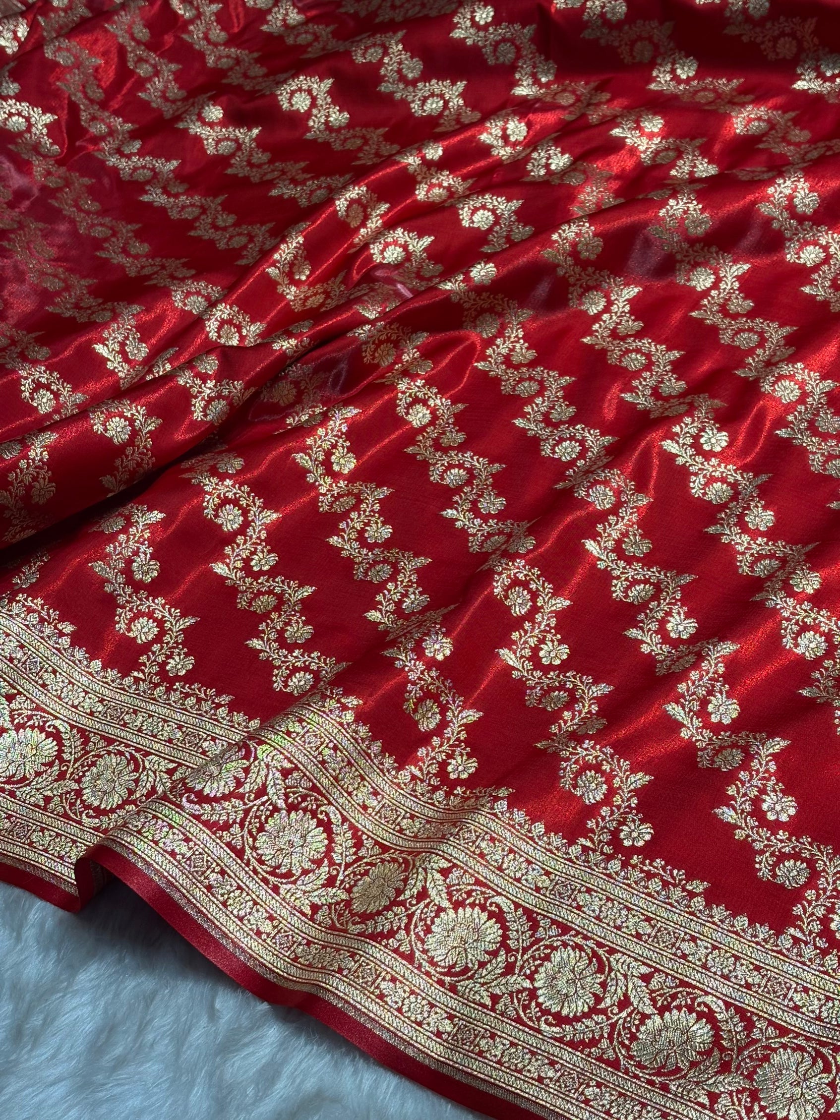 Ruby Red Shades Banarasi Satin Silk Saree SS32