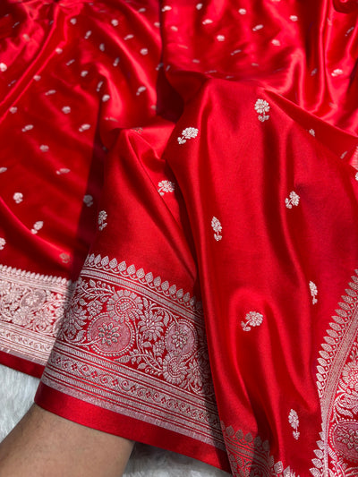 Banarasi Red Shades Booti Mashru Silk Saree MCS73
