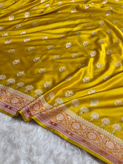 Mustard Shades Banarasi Minakari Floral Border Boota Mashru Silk Saree MS66