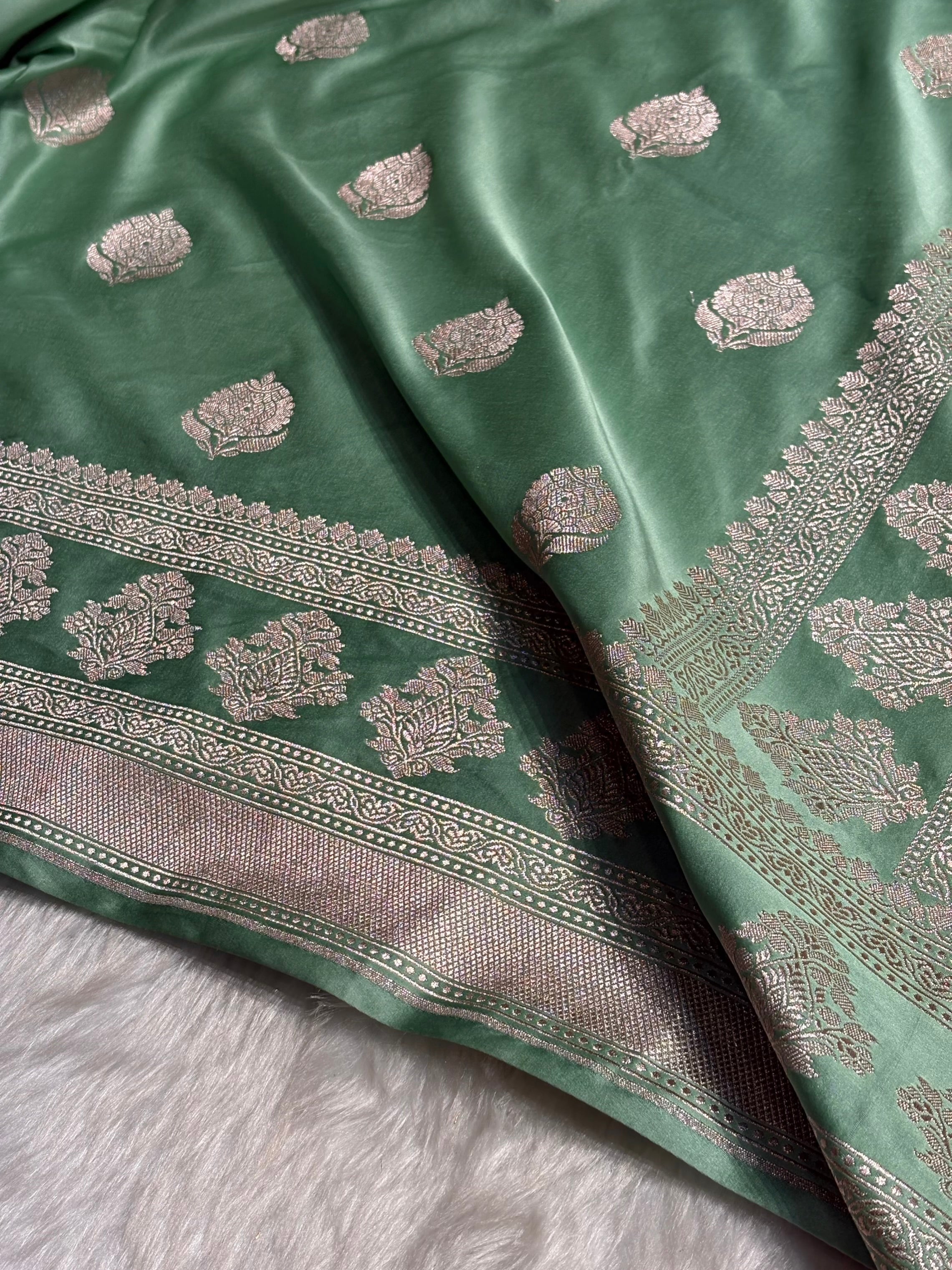 Sea Green Boota Motif Mashru Silk Saree