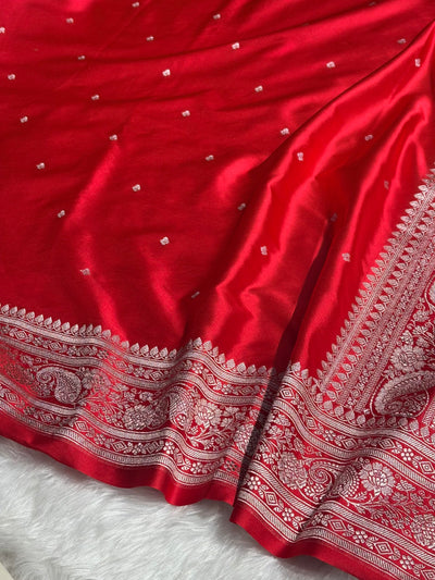 Red Shades Booti Mashru Silk Saree MCS64