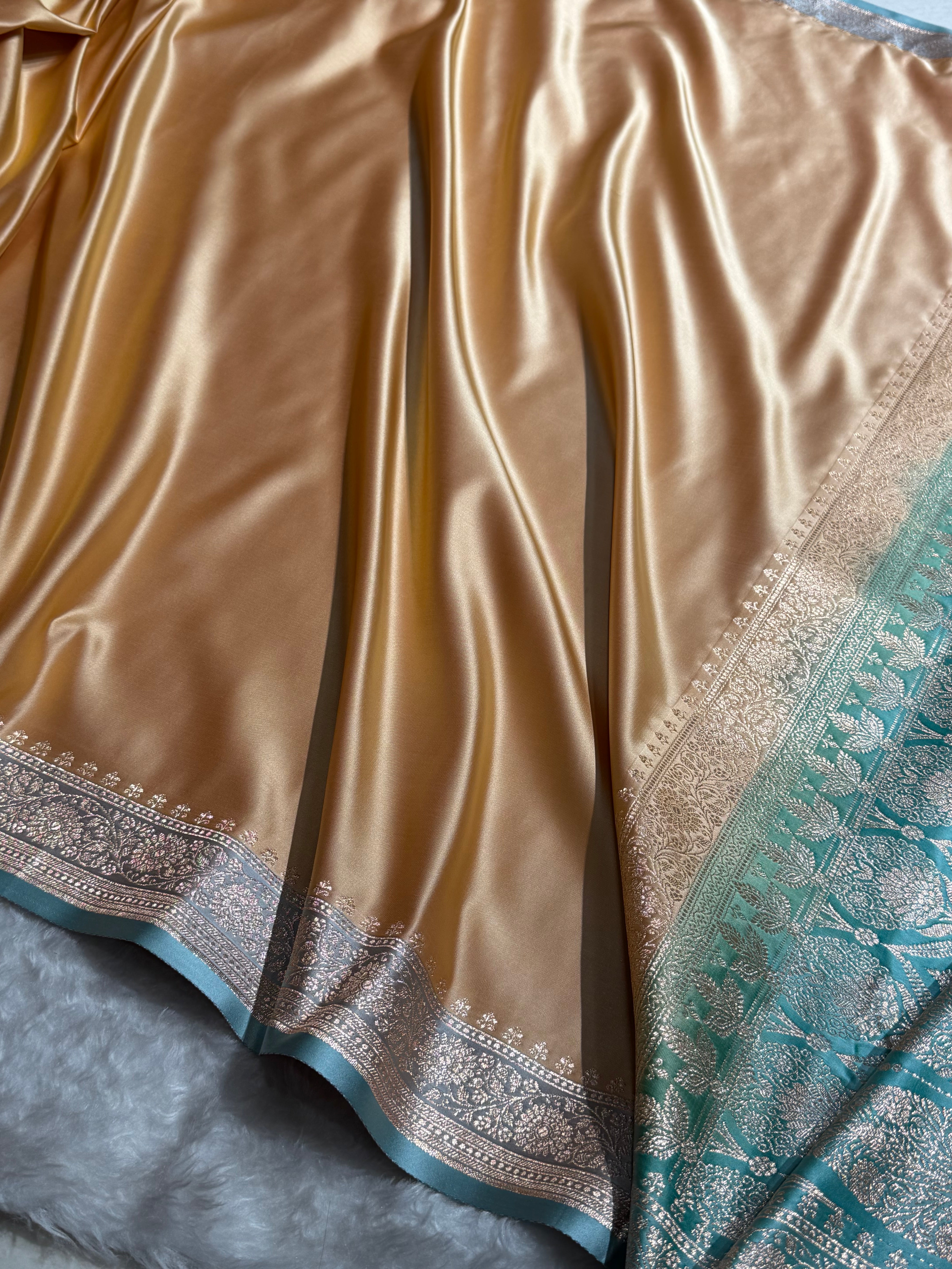 Banarasi Satin Katan Saree in Contrast Tusser / Seagreen SK131