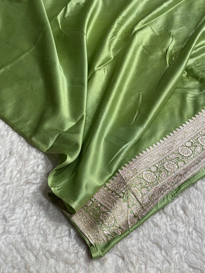 Light Pista Shades Minakari Border Mashru Silk Saree With Cross Pattern MS03