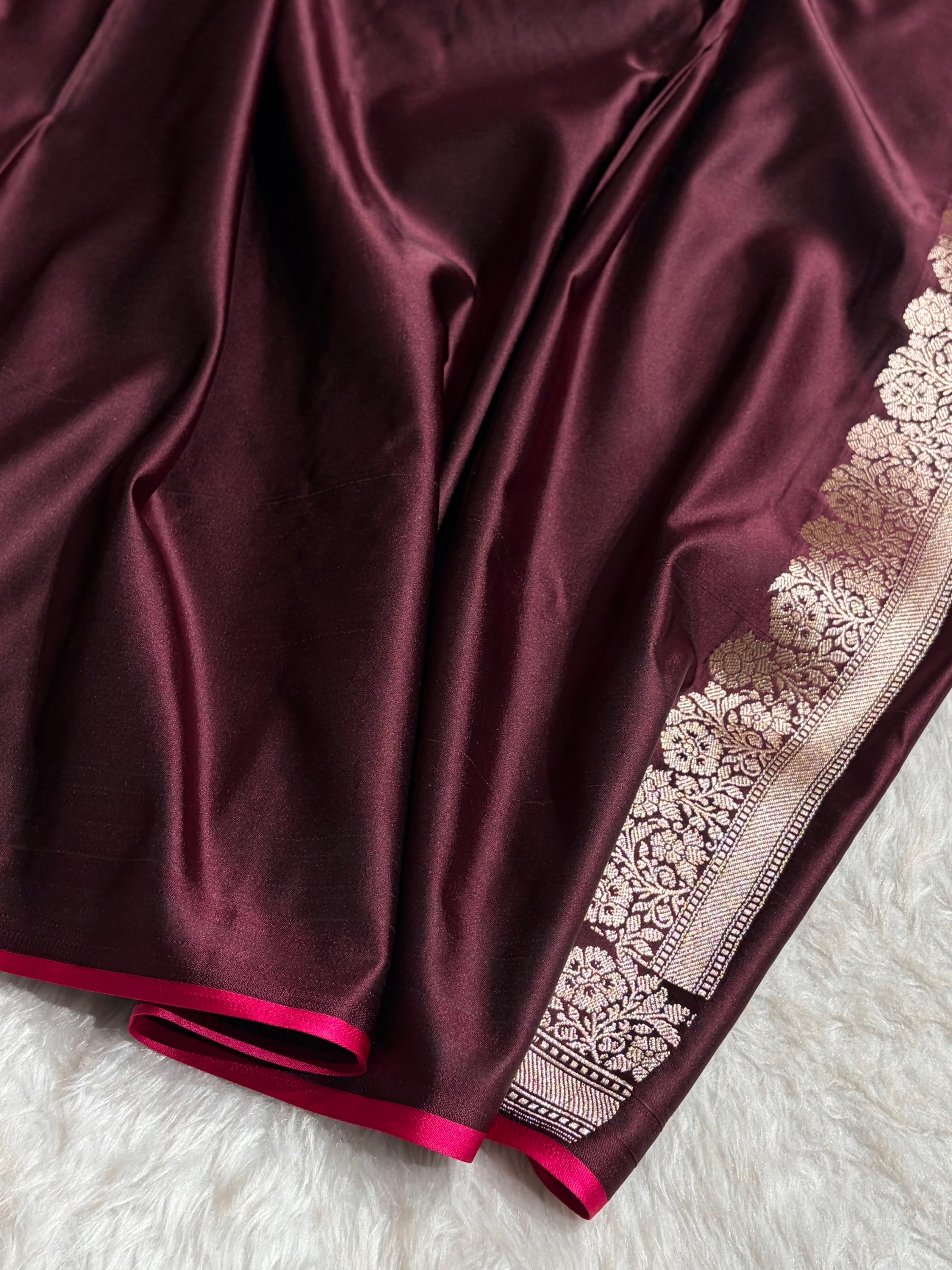 Chocolate Shade With Booti Pattern Mashru Silk Saree