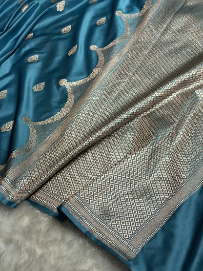 Firozi Shades Scallop Mashru Silk Saree MS20