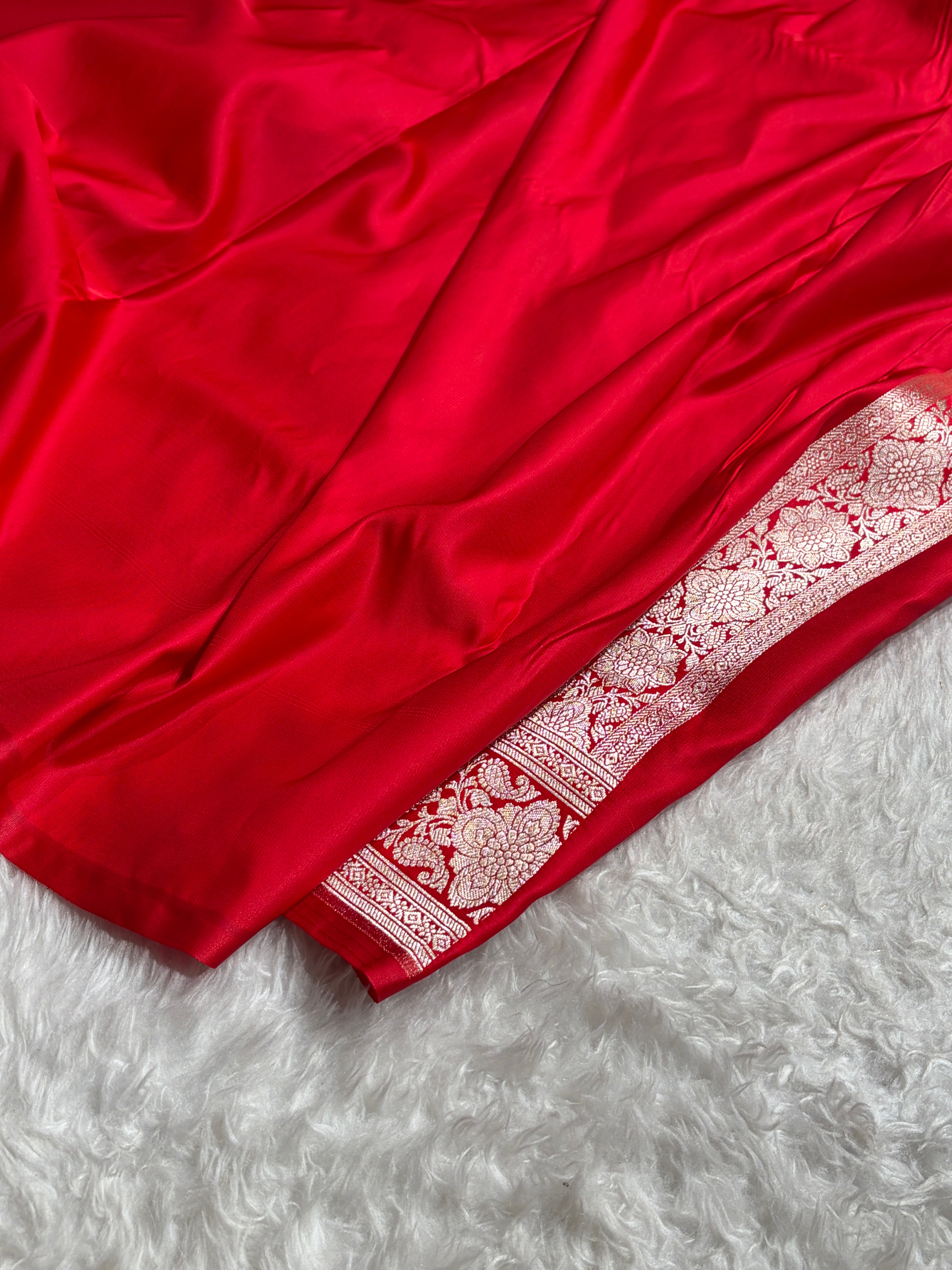 Red Shades Banarasi Boota Pattern Floral Mashru Silk Saree MSM-105