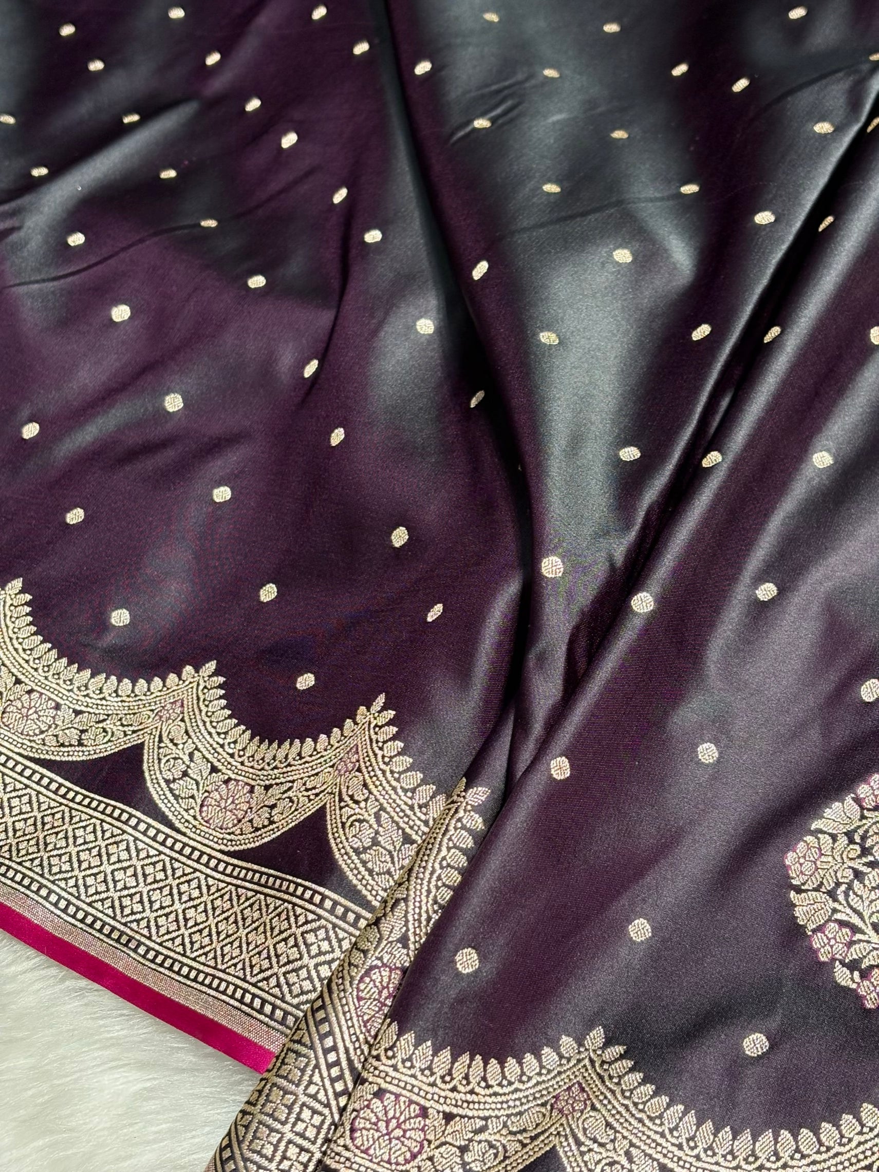 Dark Purple Shades Scallop Motif Booti Mashru Silk Saree MSM-56