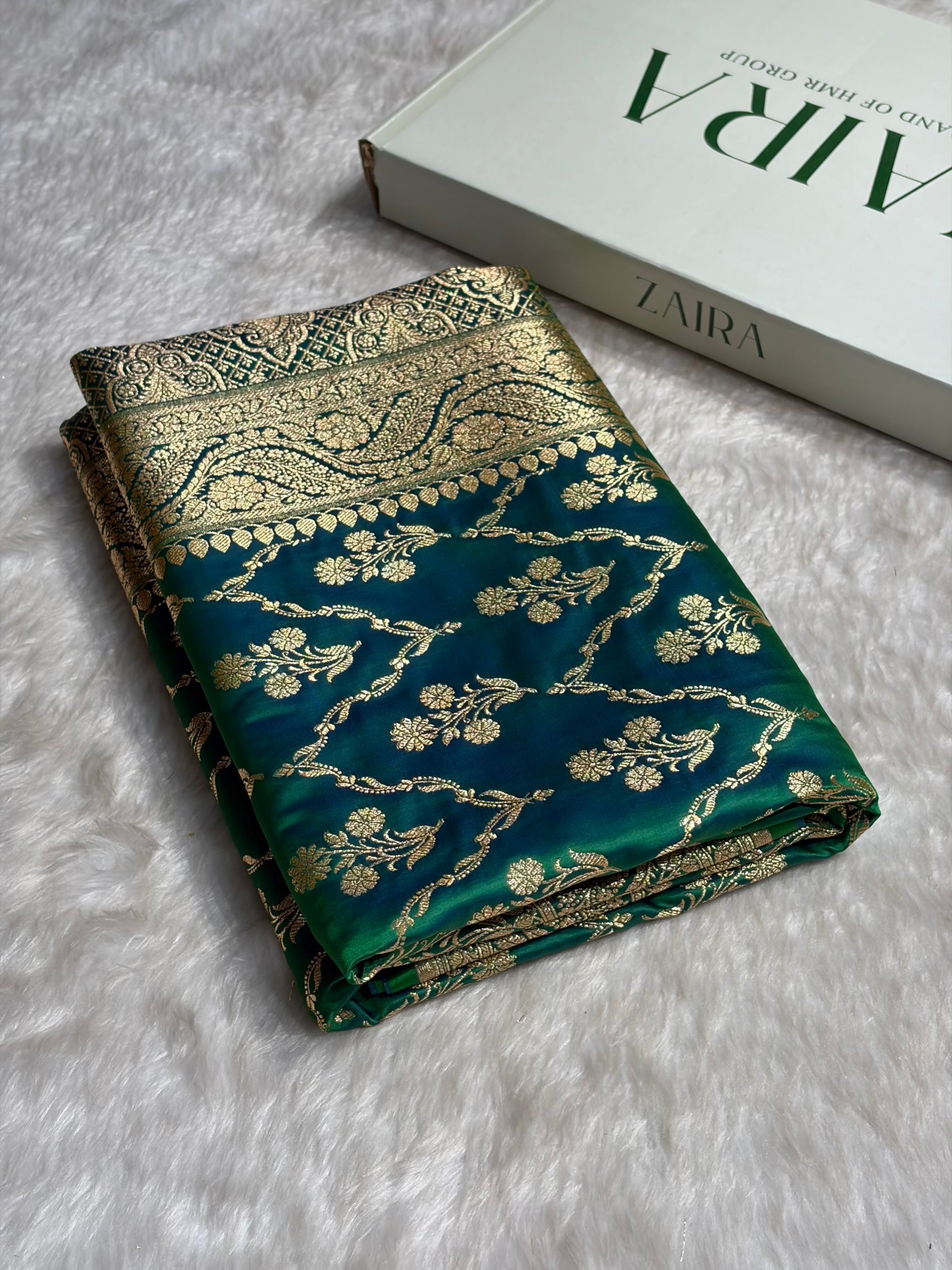 Green Cross with Boota Pattern Satin Katan Silk Saree SK67