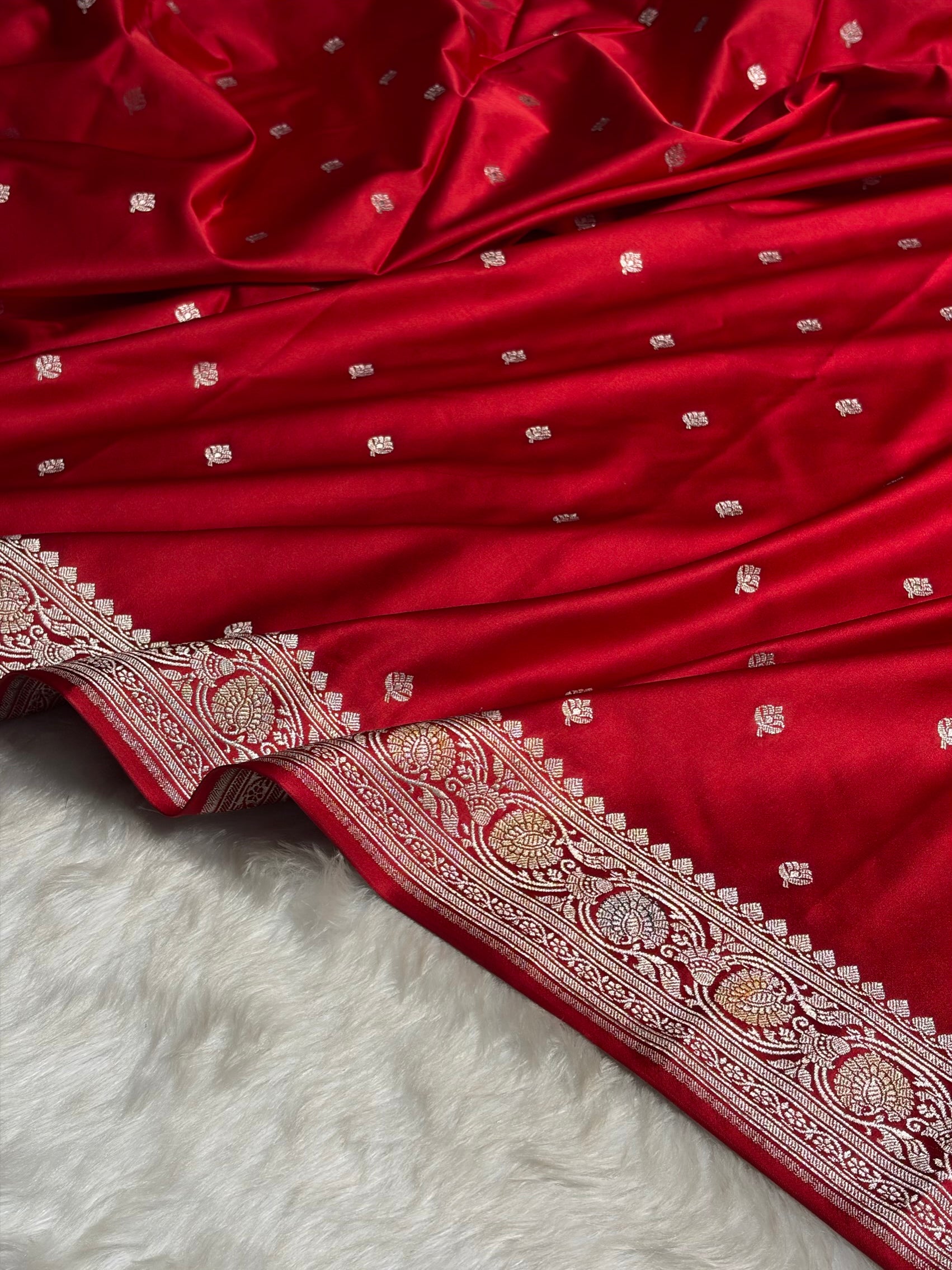 Banarasi Red Minakari Booti Mashru Silk Saree MS10