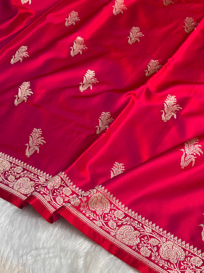 Magentic Red Boota With Floral Border Mashru Silk Saree MSM-89