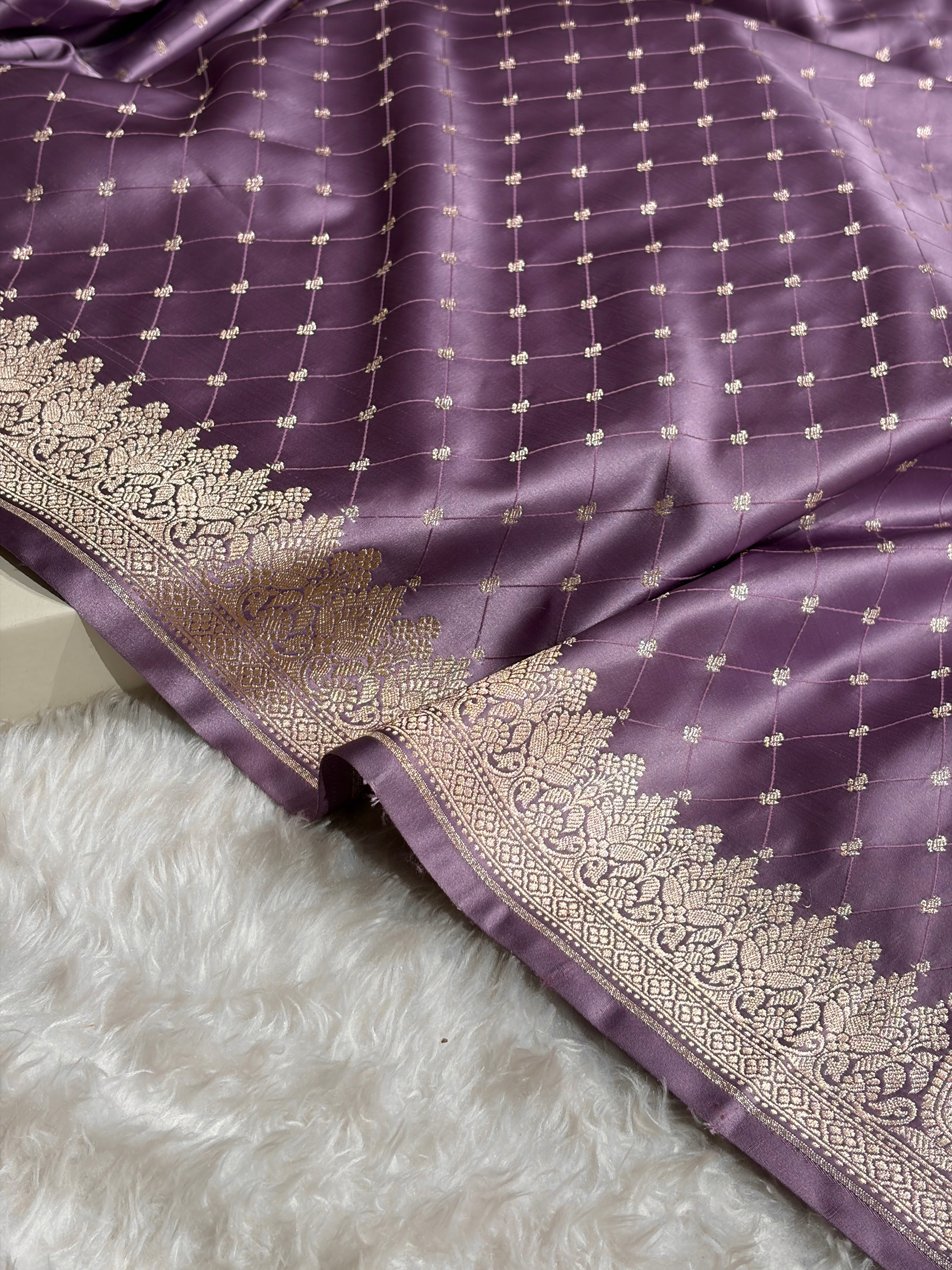Banarasi Dusty Lavender Shades Tanchoi Motif Mashru Silk Saree MST-09