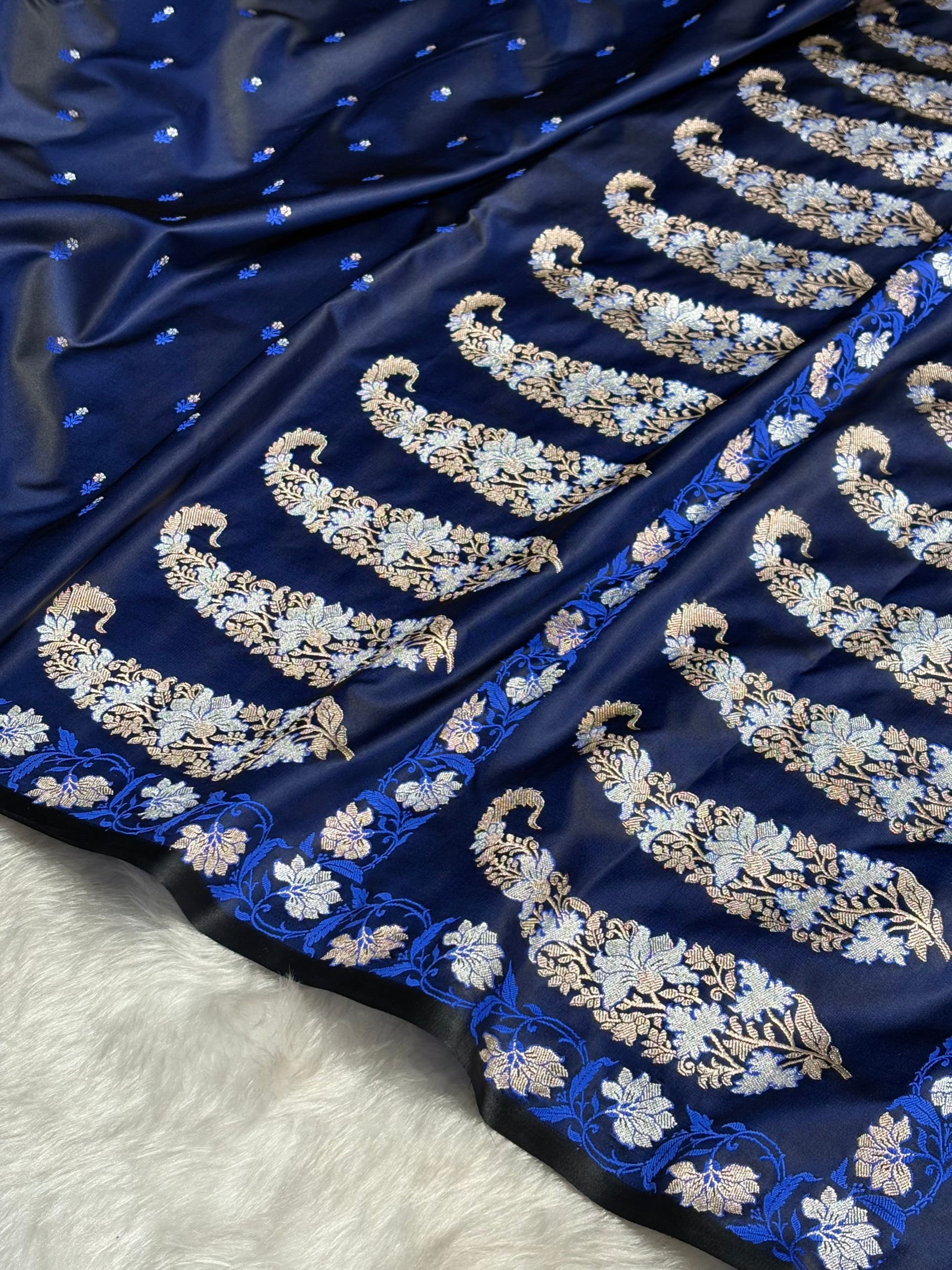 Navy Floral Boota With Floral Border Mashru Silk Saree MSM 78