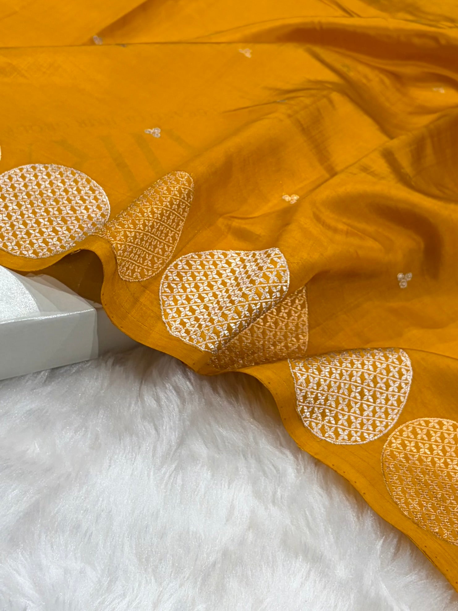 Banarasi Mustard Shades Handwoven Pure Paper Silk Saree RM-87