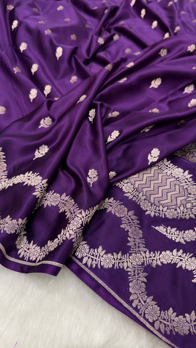Dark Purple Scallop Floral Booti Mashru Silk Saree