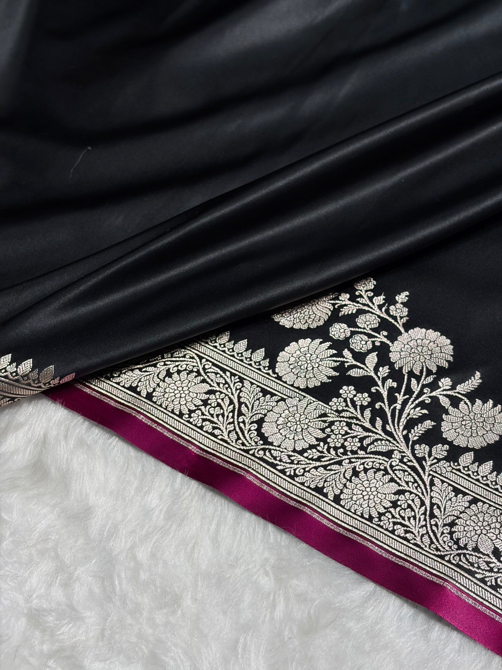 Black Shades Floral Border Mashru Silk Saree MSM-62