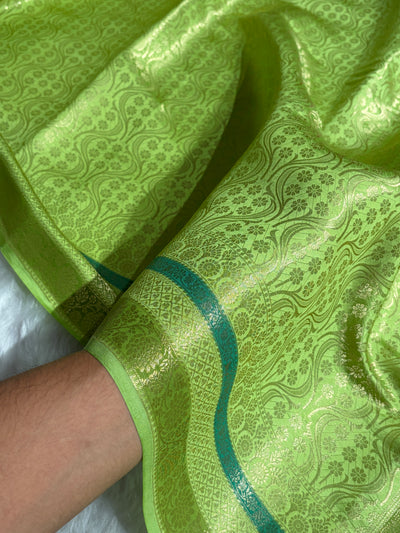 Banarasi Light Green Shade Flower Minakari Brocade Pure Caramel Mango Silk Saree CS-22