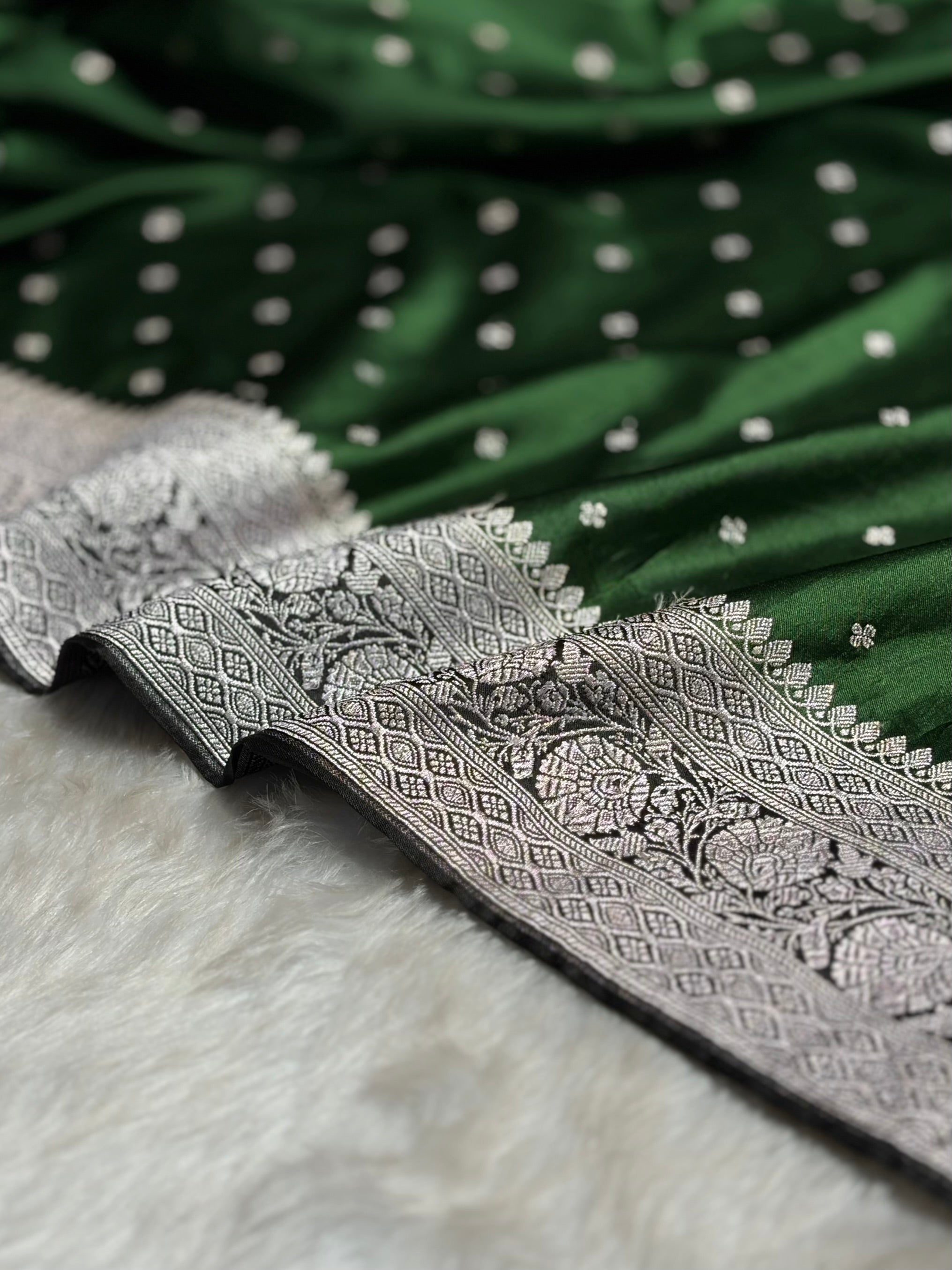 Bottle Green Shade Booti Mashru Silk Saree MS38