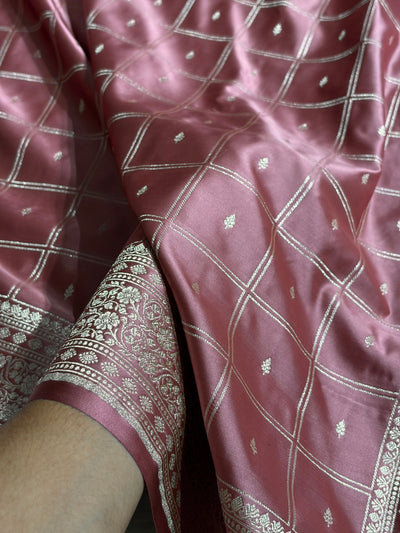 Mauve Shades Banarasi With Floral Border Mashru Silk Saree MSM-124