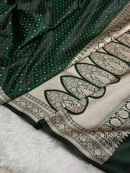 Bottle Green Shades Tanchoi Motif Mashru Silk Saree MST-13