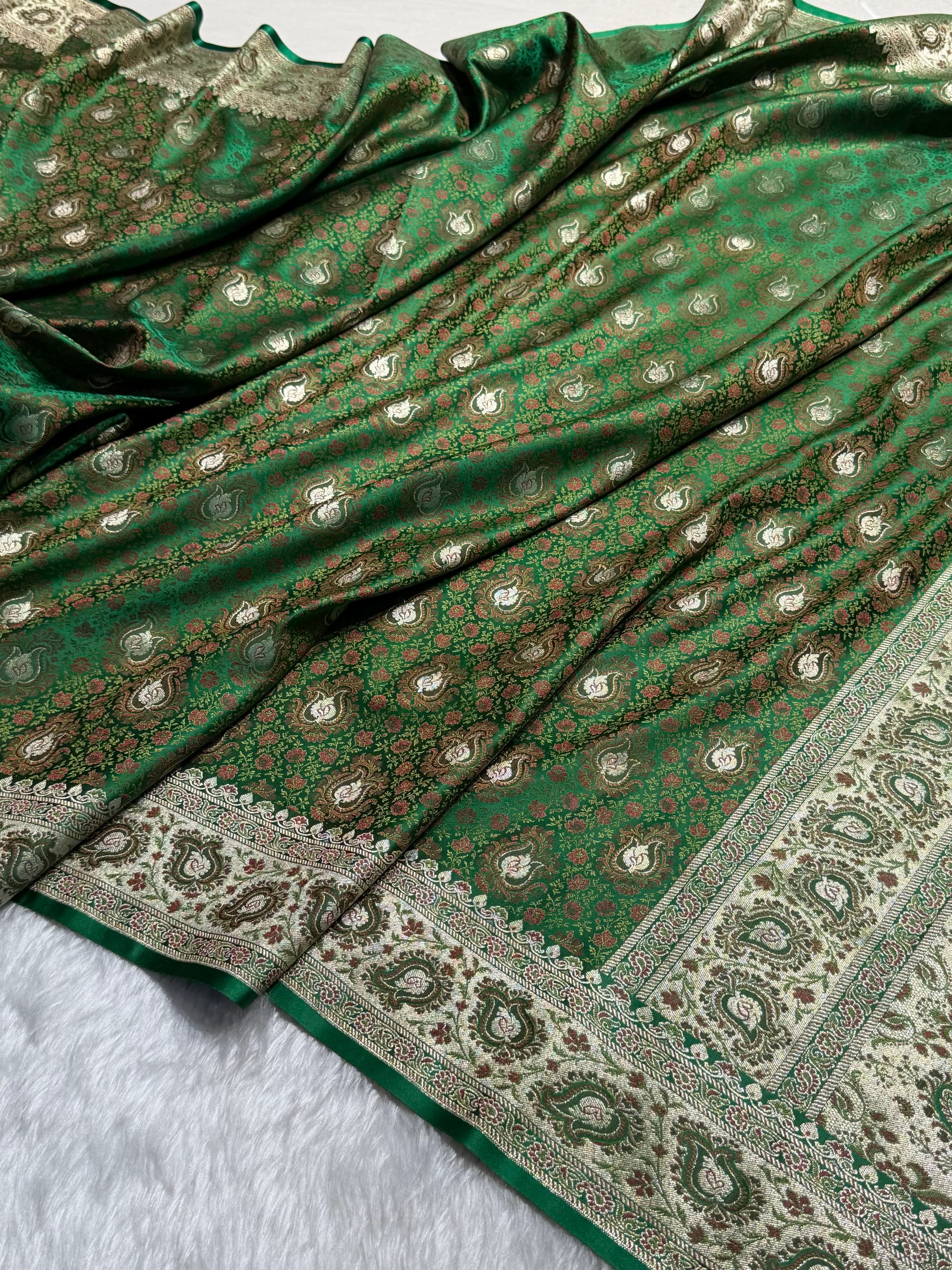Bottle Green Jamawar Tanchoi With Minakari Jaal Katan Silk Saree SKTM-24