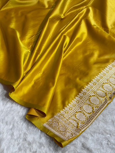 Mustard Shades Tanchoi Motif Mashru Silk Saree MST-13