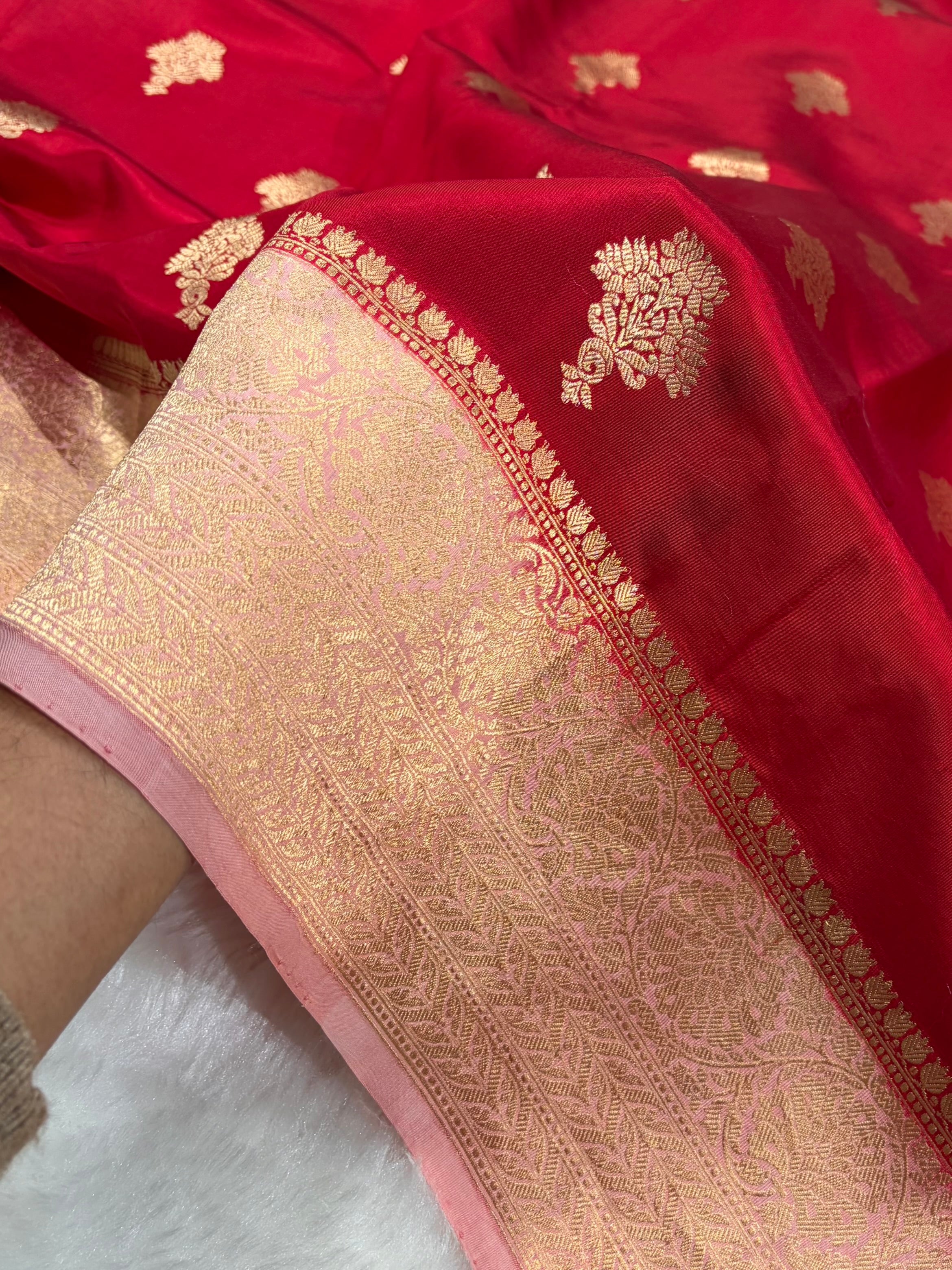 Banarasi Red With Peach Contrast Shades Boota Handwoven Pure Paper Silk RM-82