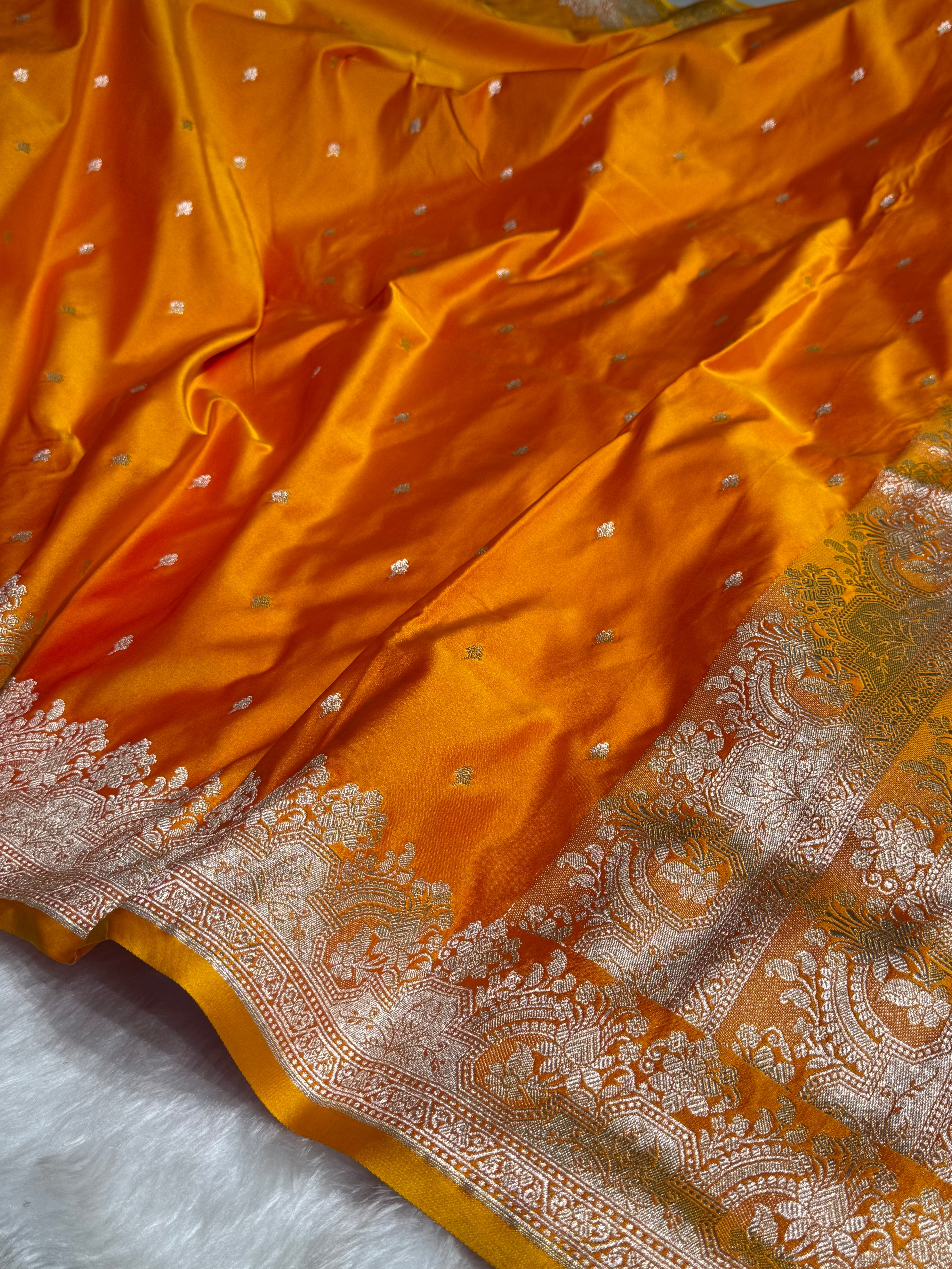 Mustard Shades Motif Booti Mashru Silk Saree