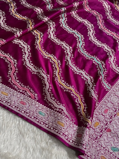 Banarasi Minakari Cross Pattern in Wine Shades Floral Mashru Silk Saree MCS93