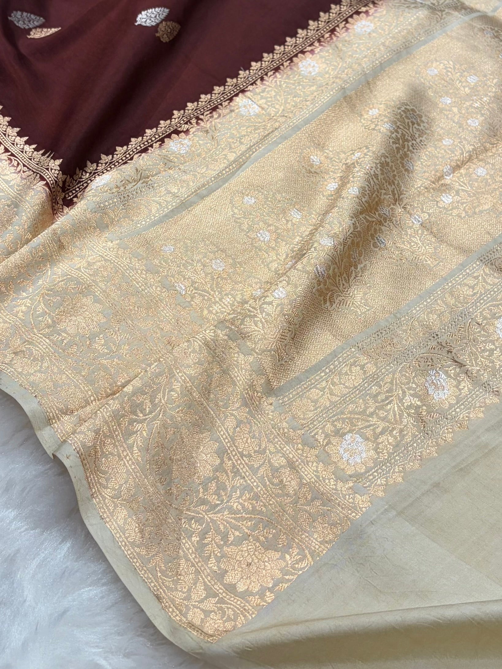 Banarasi Chocolate With Cream Contrast Shades  Boota Handwoven Pure Katan Paper Silk RM-76