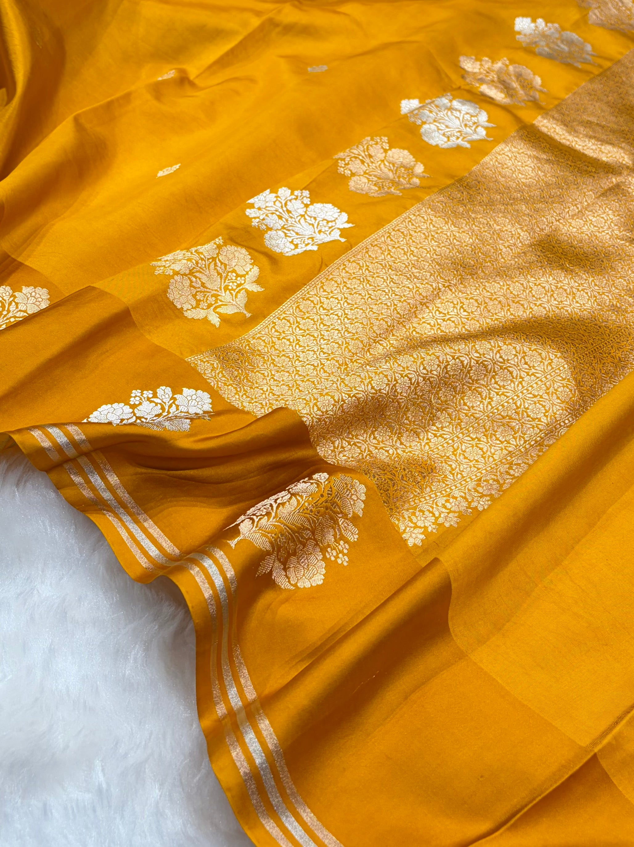 Mustard Handwoven Kaduwa Pure Katan Paper Silk RM-01