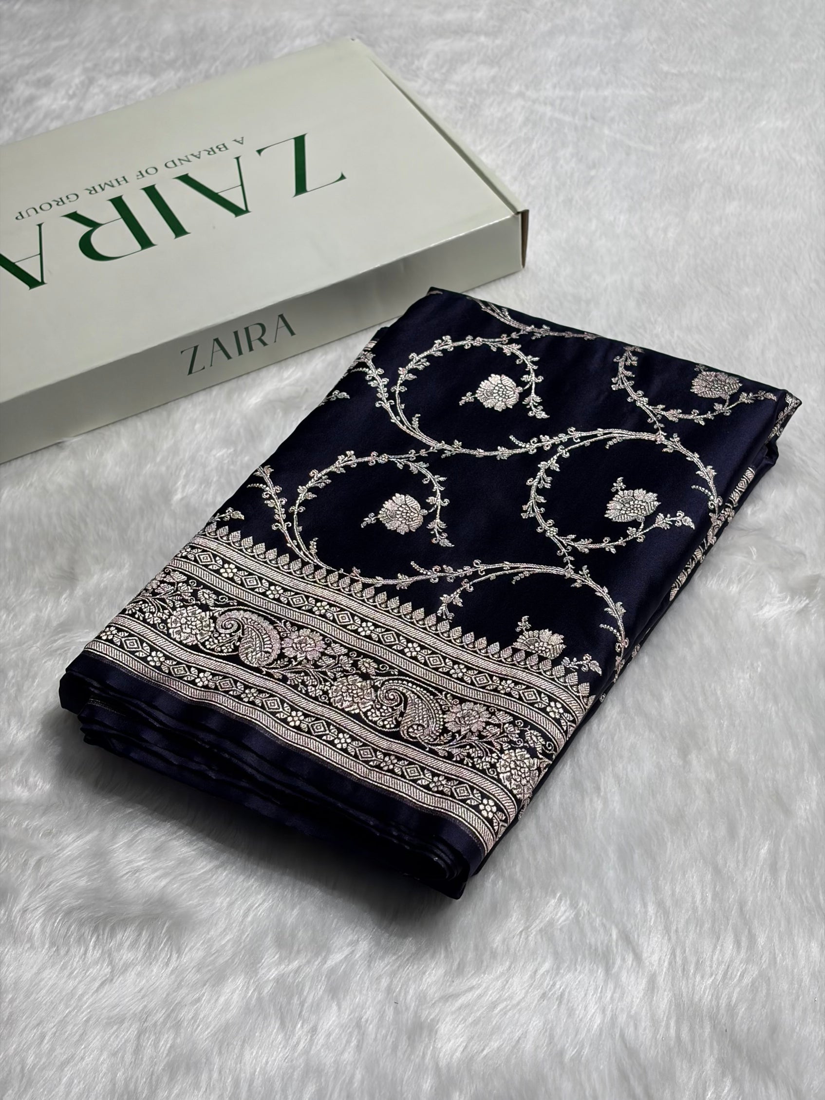 Banarasi Navy Blue Shades Jaal Mashru Silk Saree