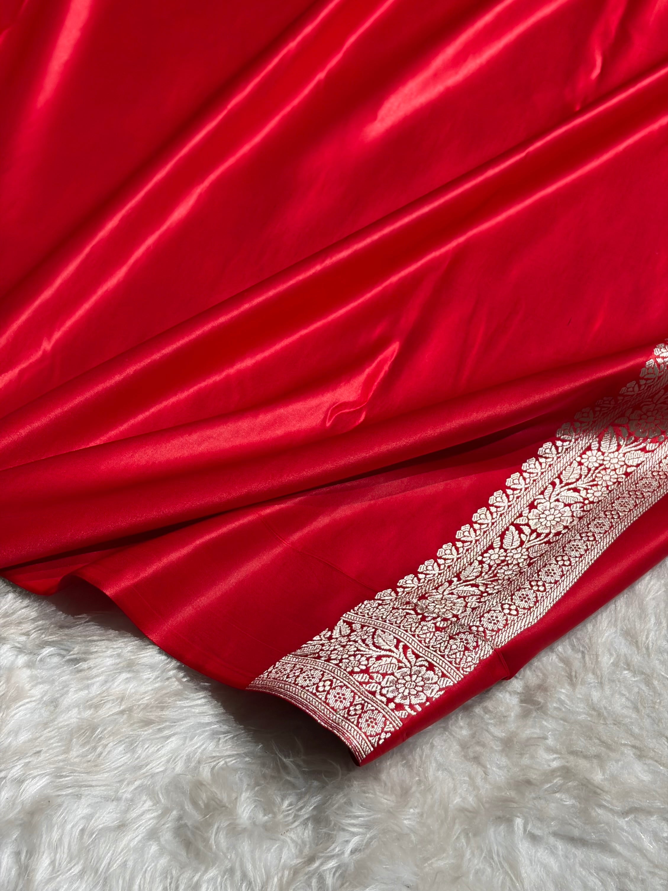 Red Shades Banarasi With Floral Border Mashru Silk Saree MSM-127