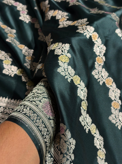 Black Shade With Cross Minakari Mashru Silk Saree